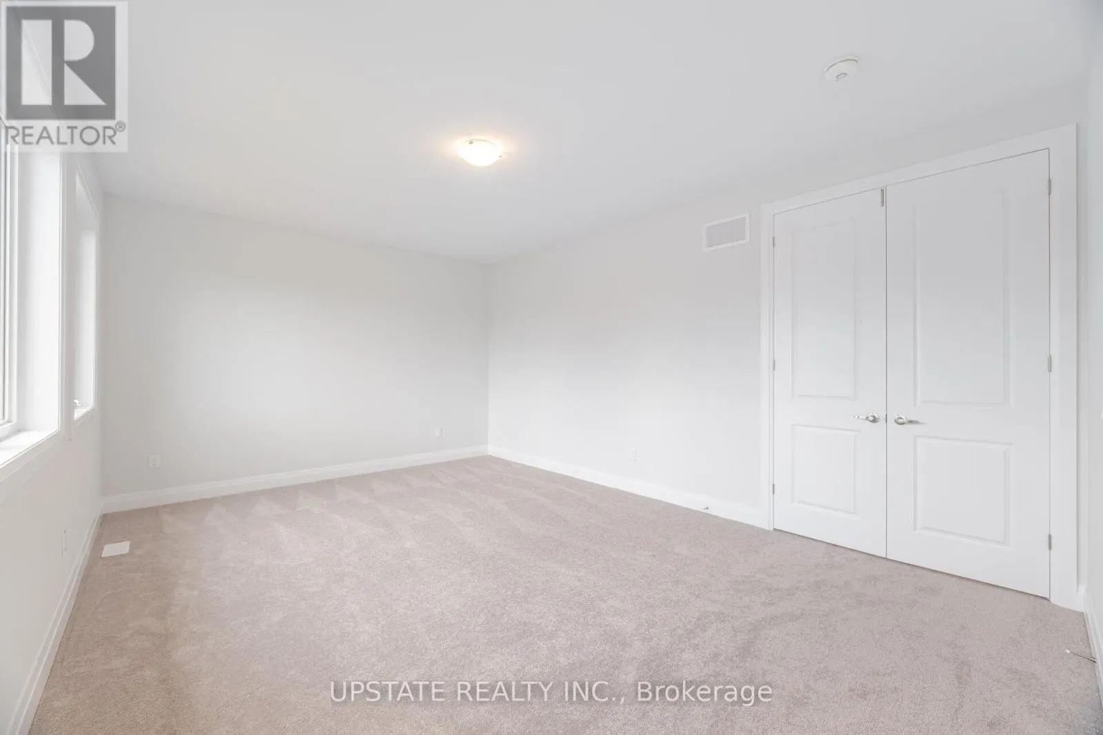 104 HARWOOD AVENUE