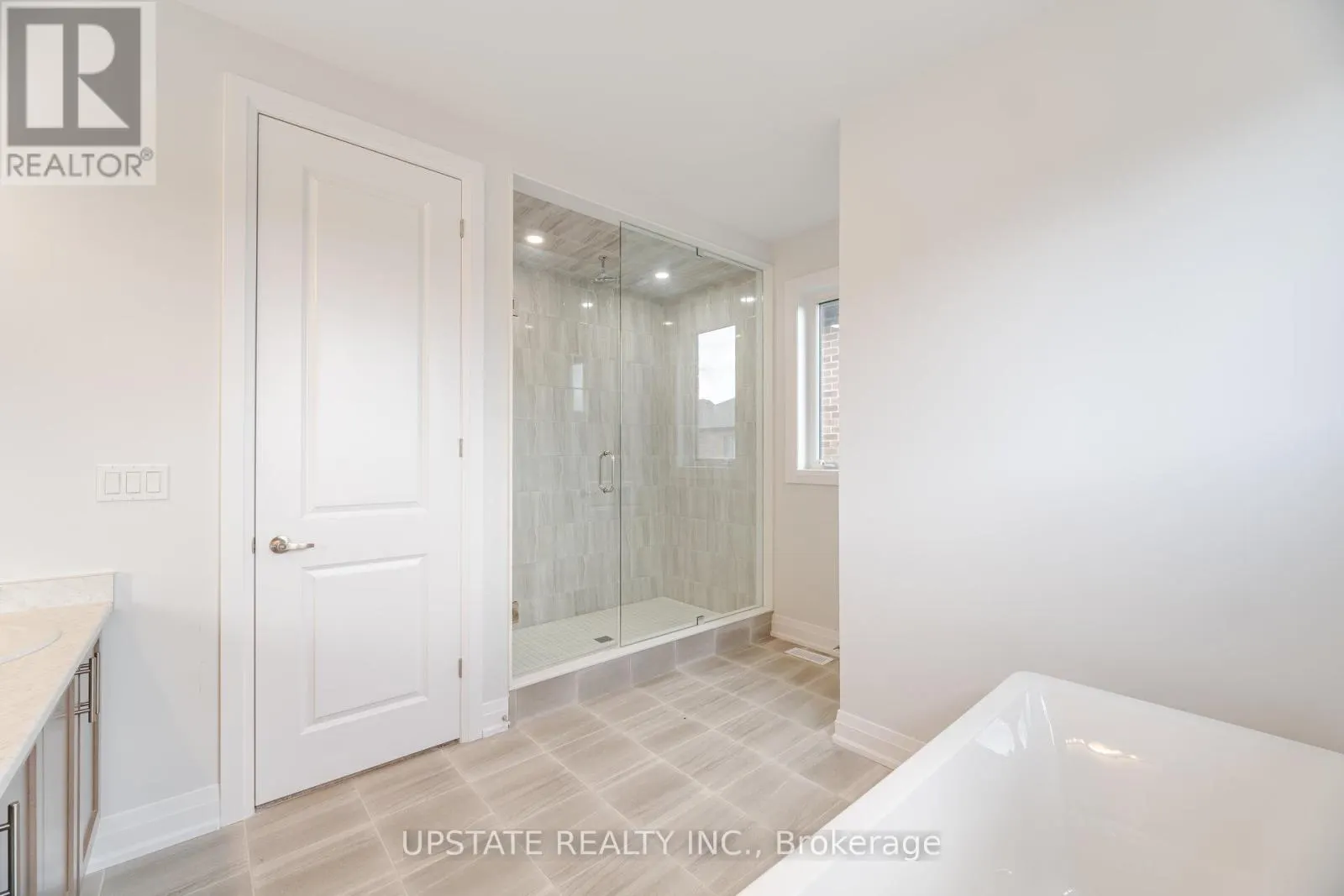 104 HARWOOD AVENUE
