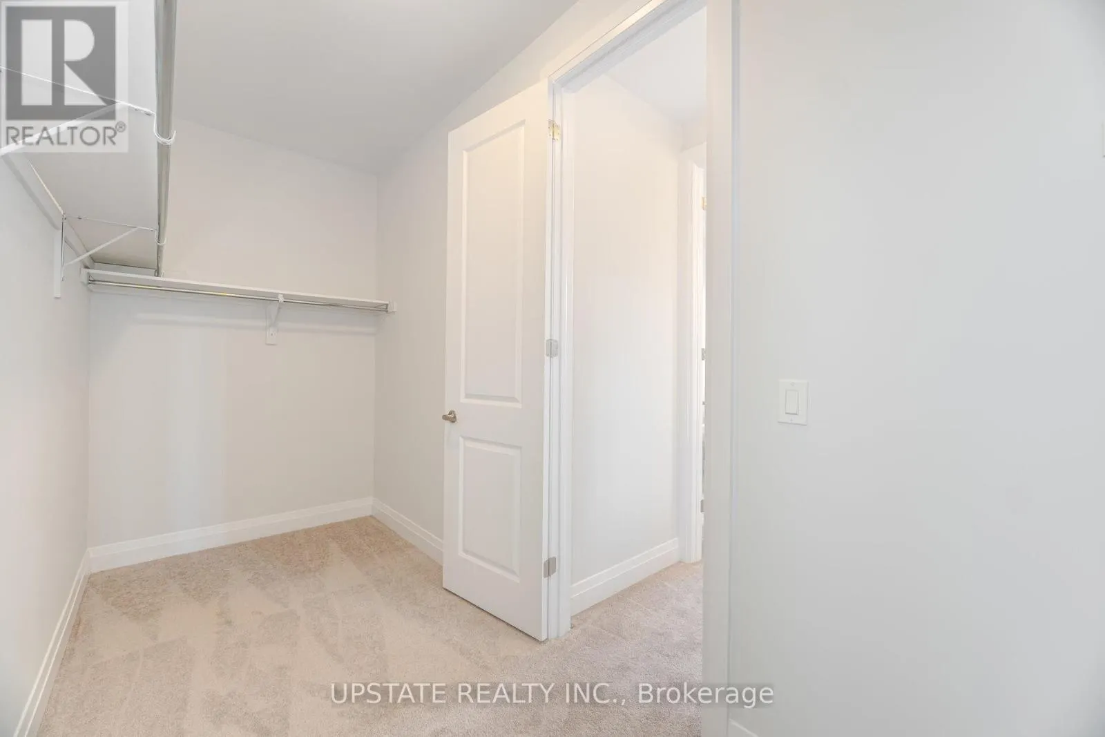 104 HARWOOD AVENUE