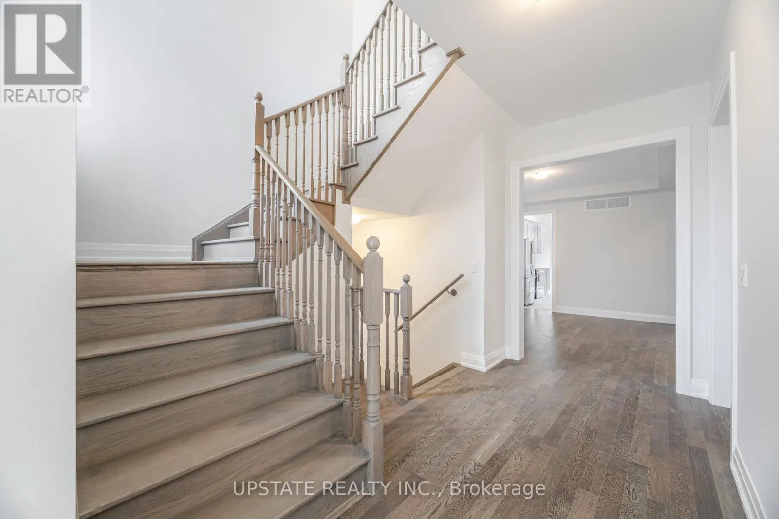 104 HARWOOD AVENUE
