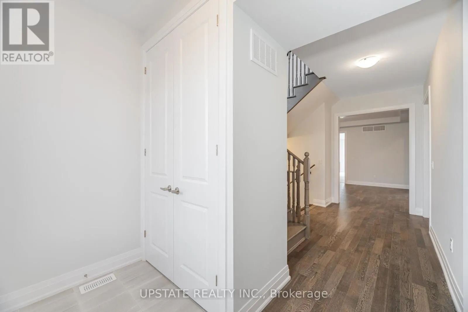 104 HARWOOD AVENUE