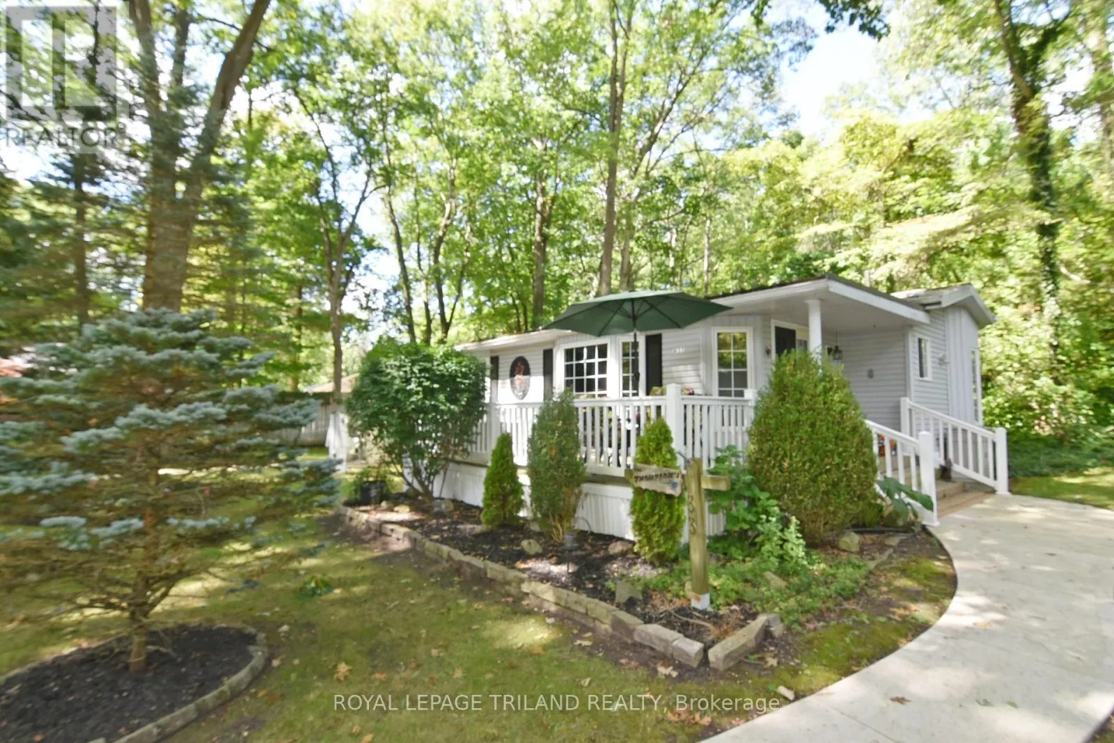 A33 - 9910 NORTHVILLE CRESCENT, #A33