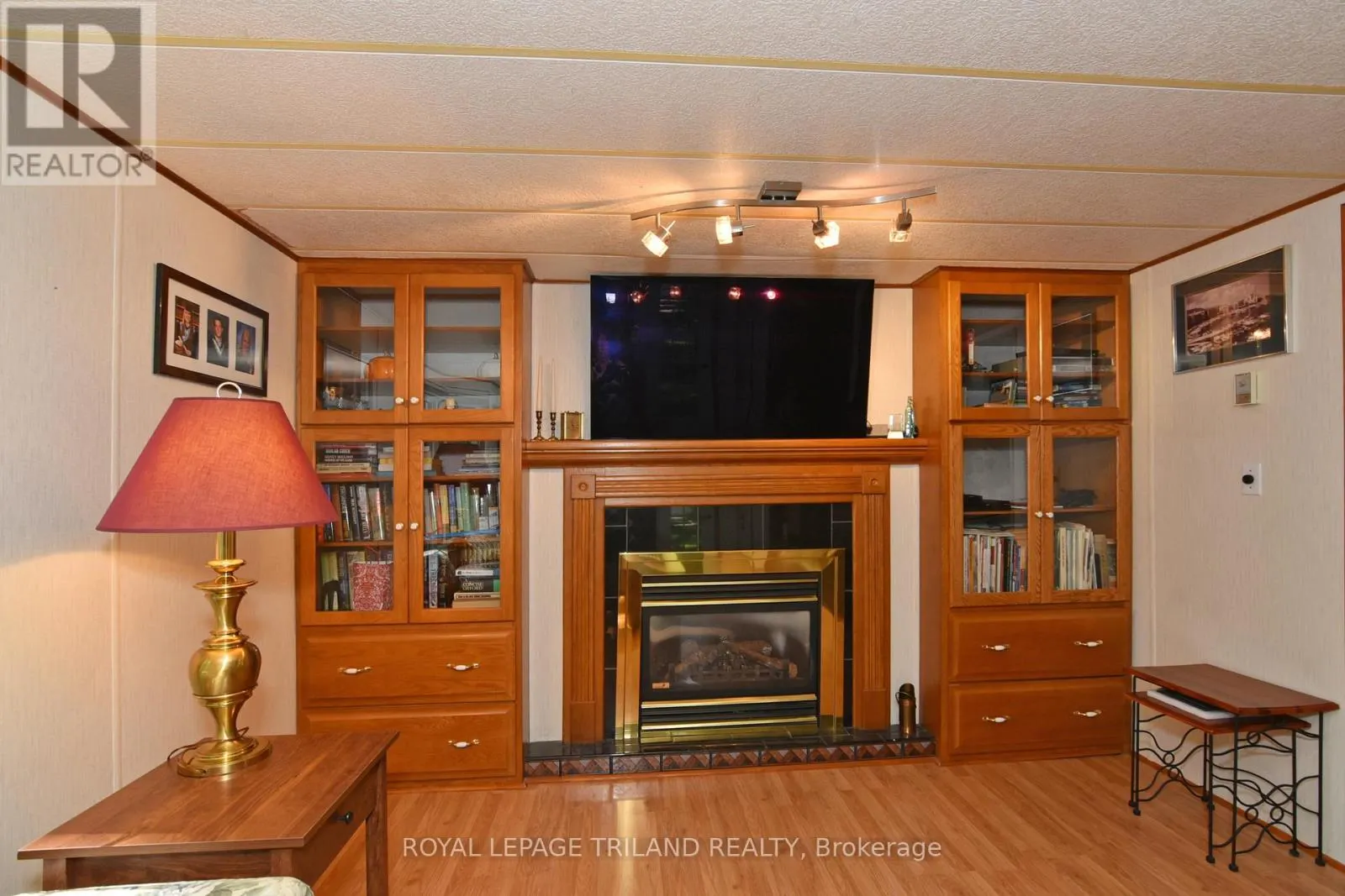 A33 - 9910 NORTHVILLE CRESCENT, #A33