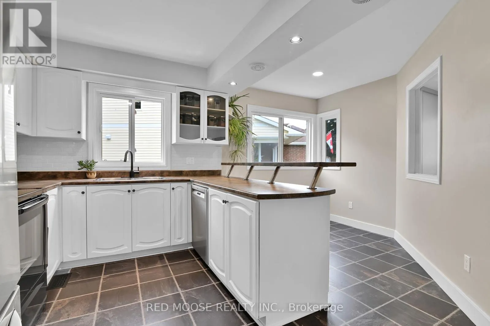 55 HAWLEY CRESCENT