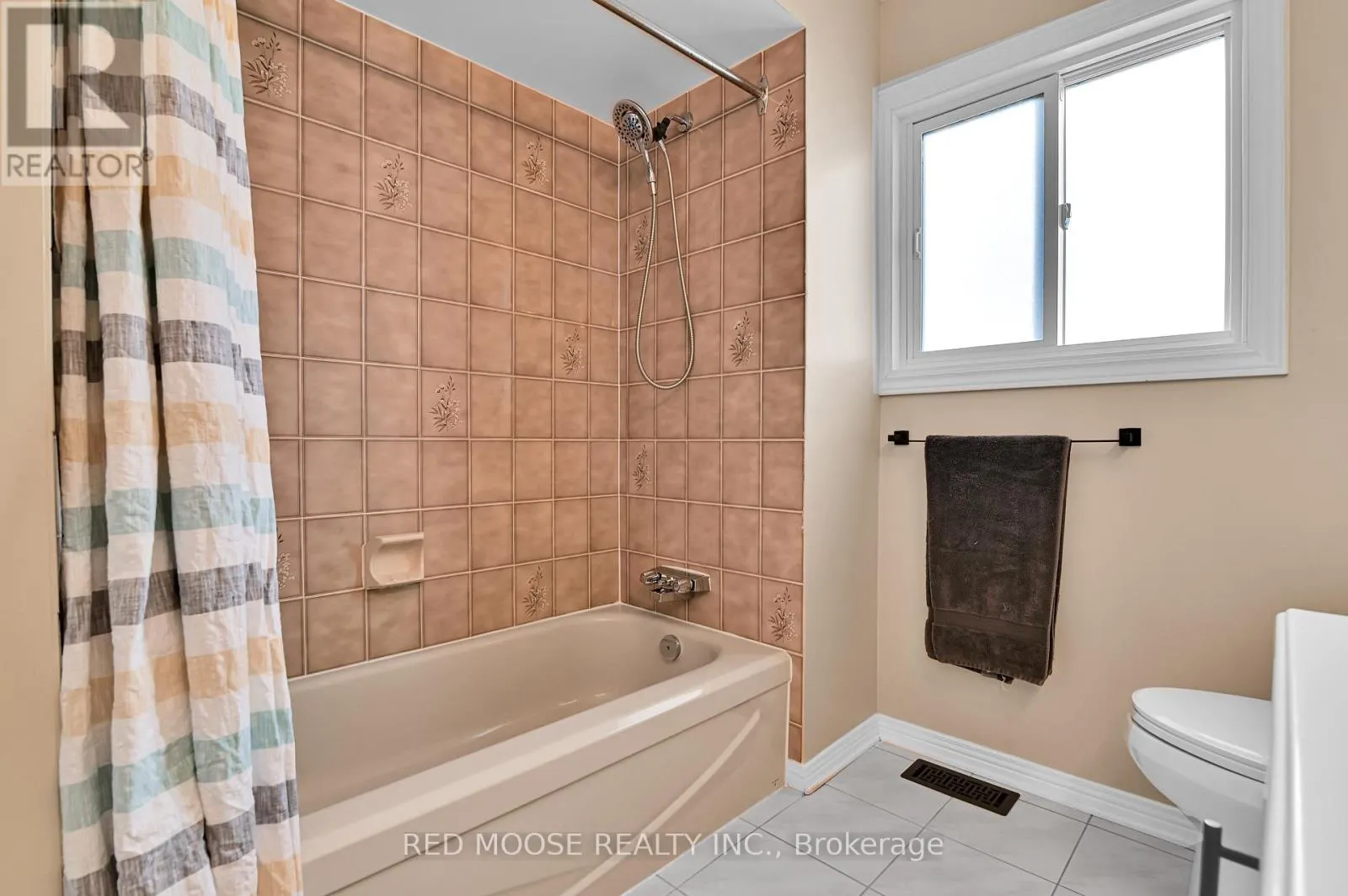 55 HAWLEY CRESCENT