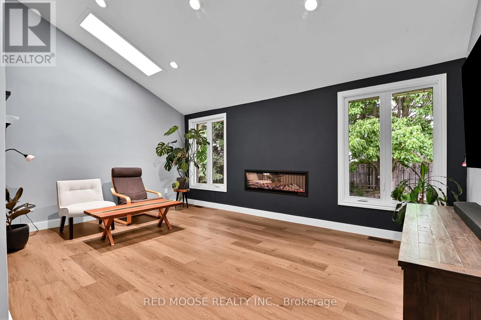 55 HAWLEY CRESCENT