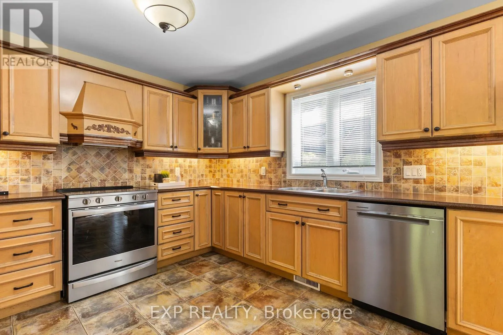 8325 ALBERT BOUWERS CIRCLE