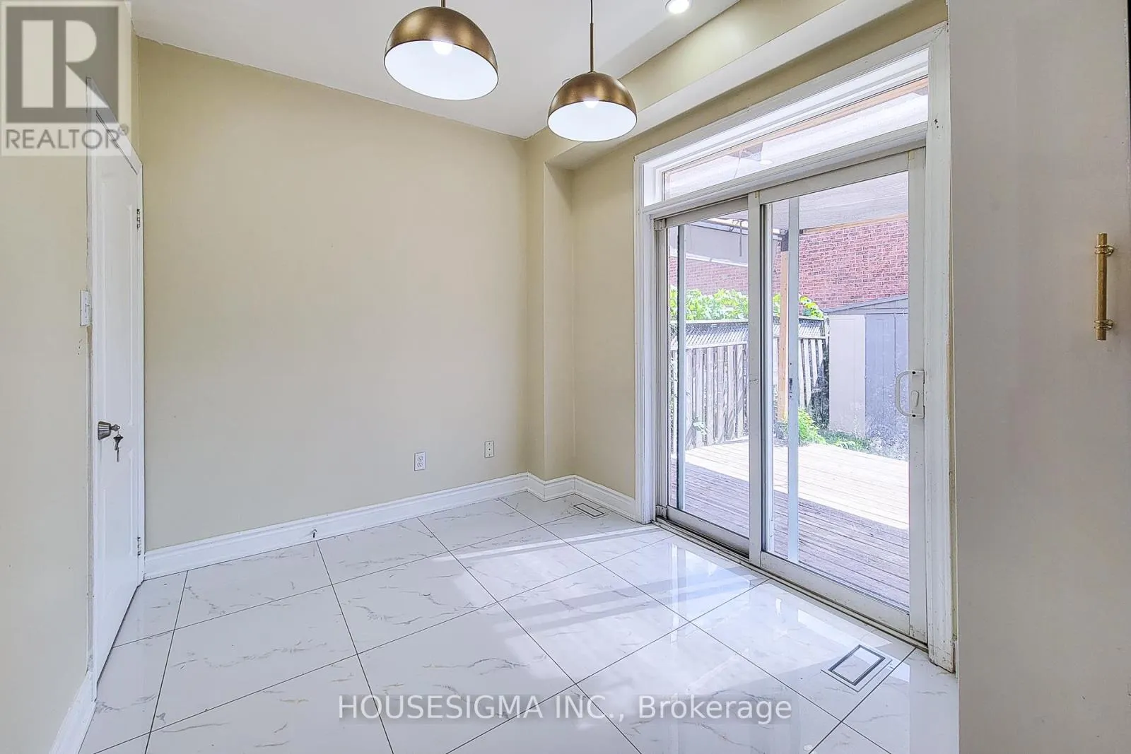 MAIN - 69 PEACHWOOD CRESCENT