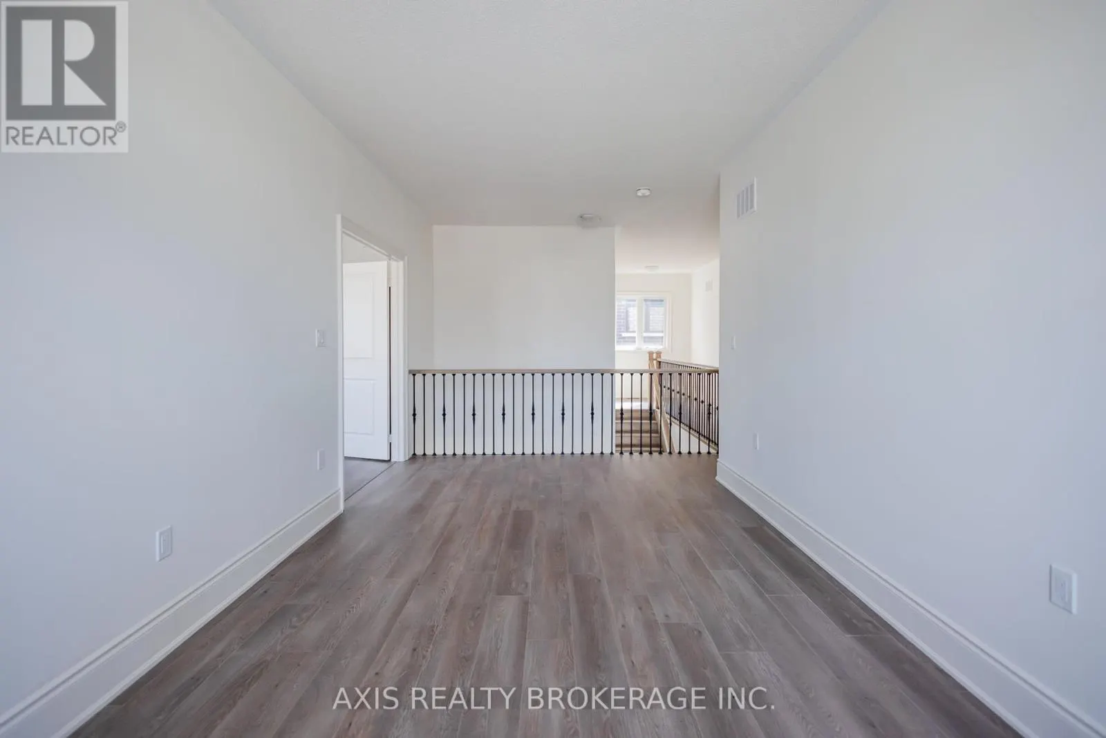 53 HOLCOMB TERRACE