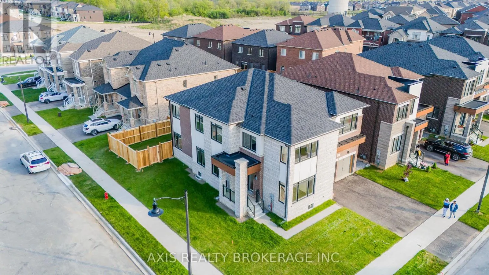 53 HOLCOMB TERRACE