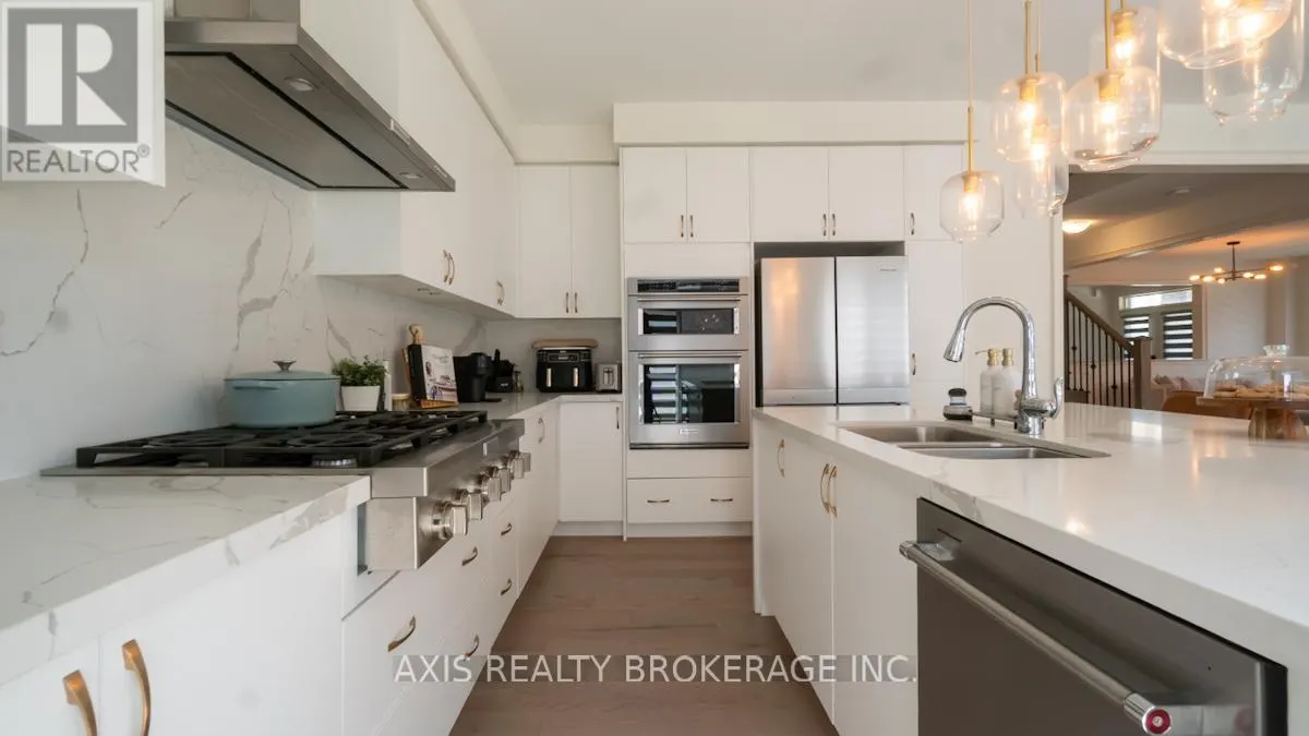 53 HOLCOMB TERRACE