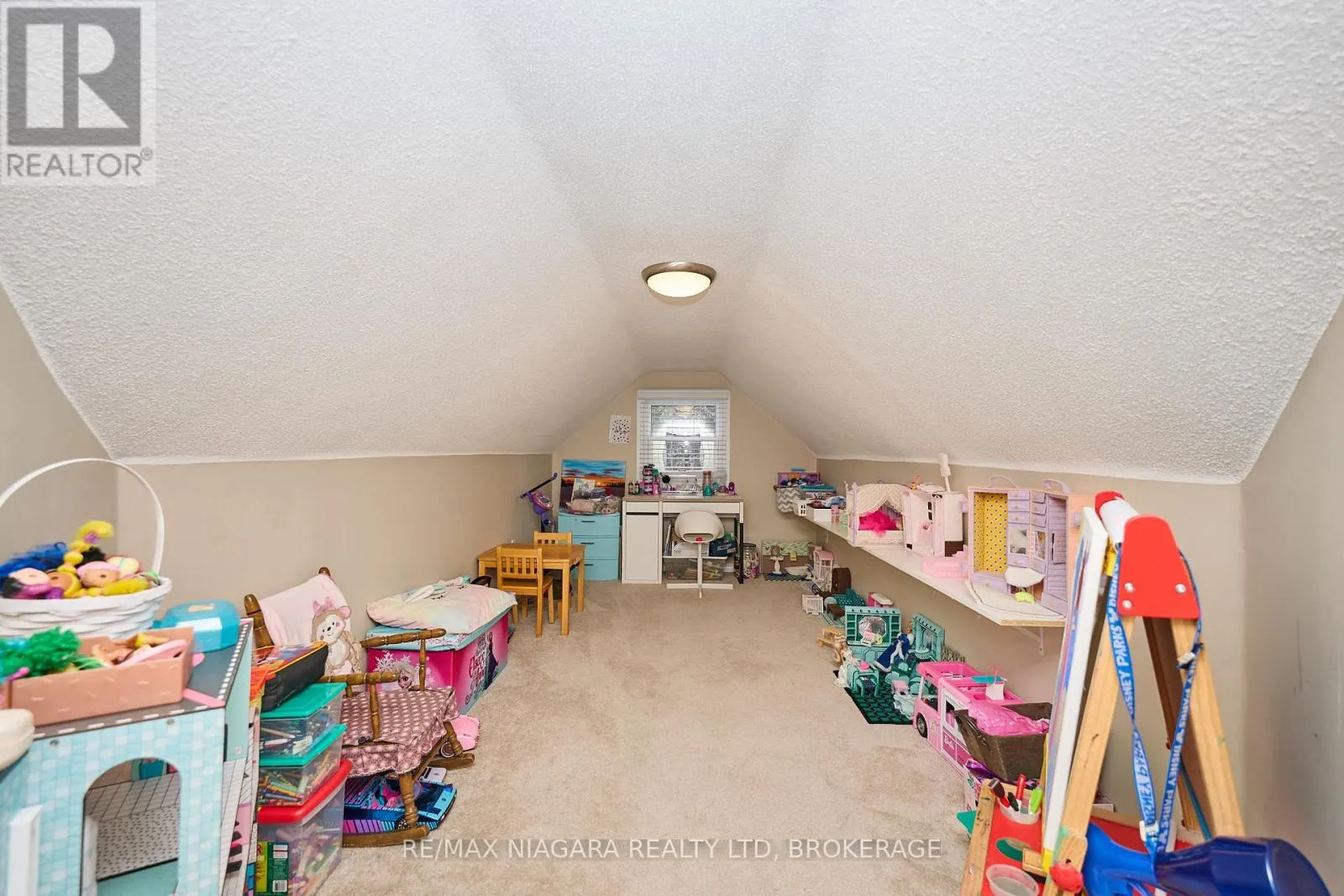 5667 MONTROSE ROAD