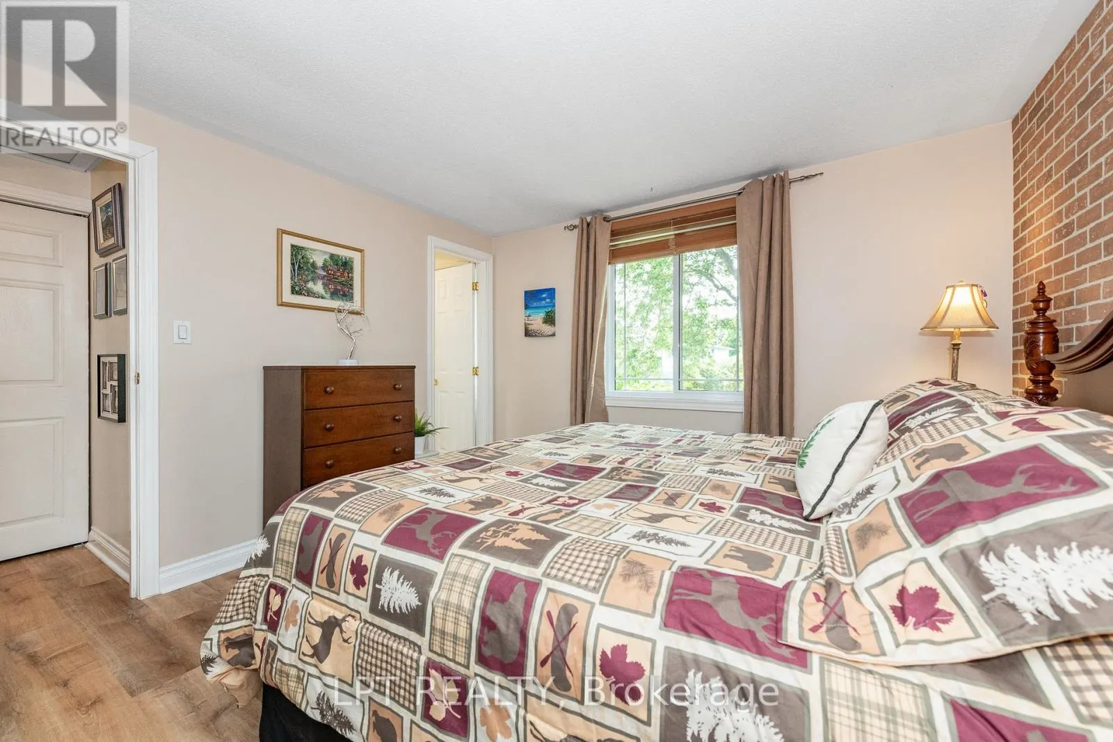 9 DALLAIRE CRESCENT