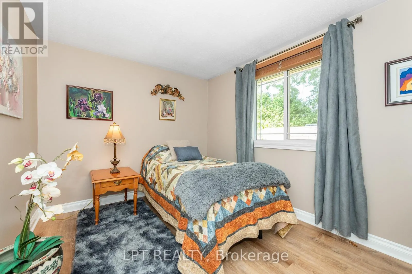 9 DALLAIRE CRESCENT