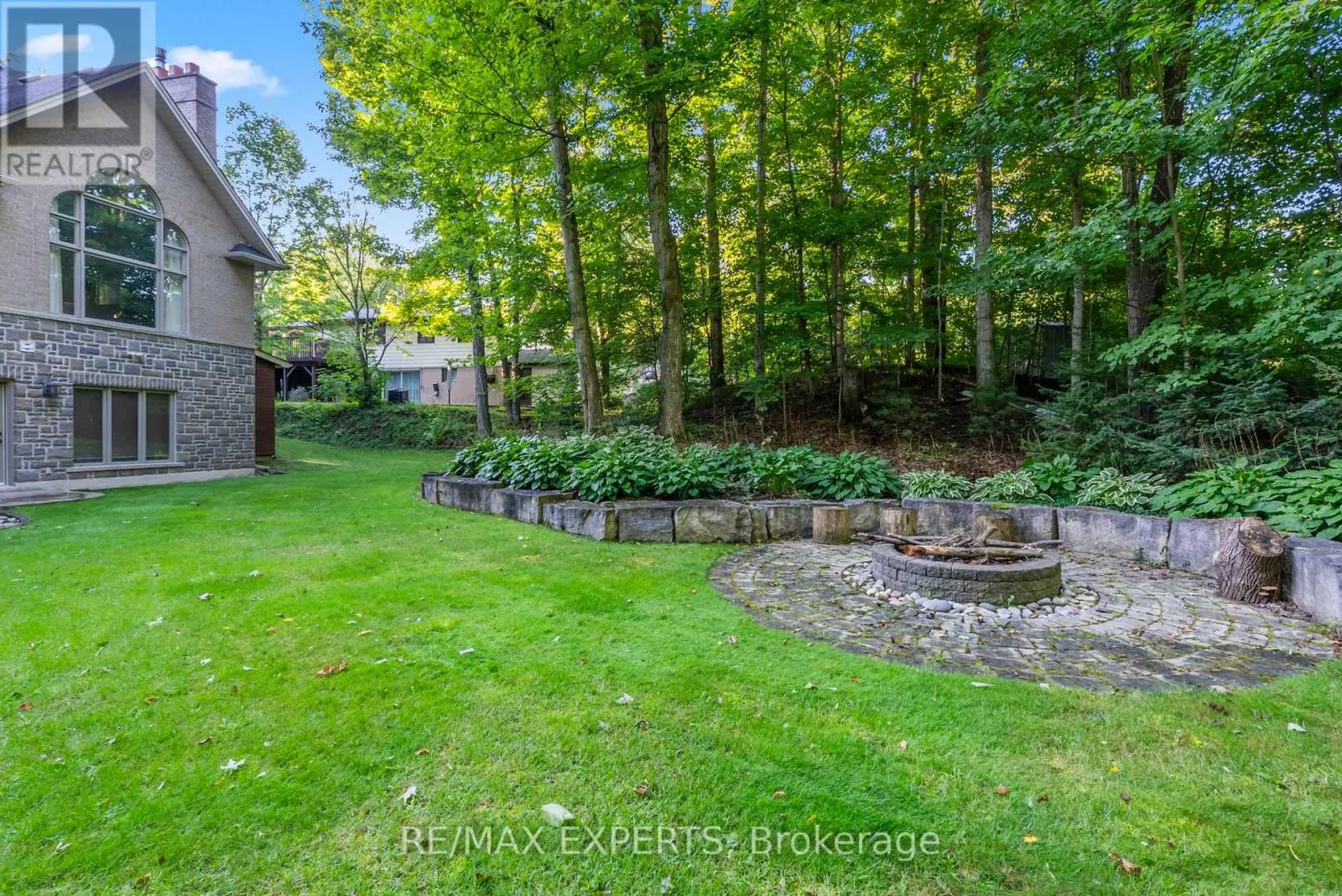 431 MANLEY CRESCENT
