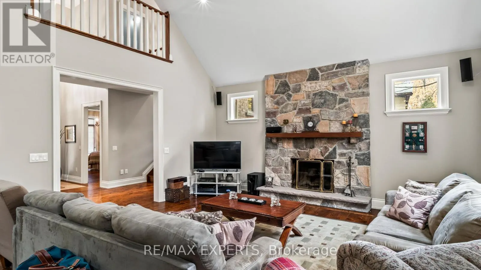 431 MANLEY CRESCENT