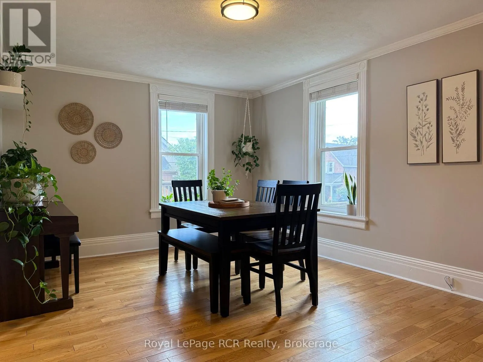312 18TH STREET W