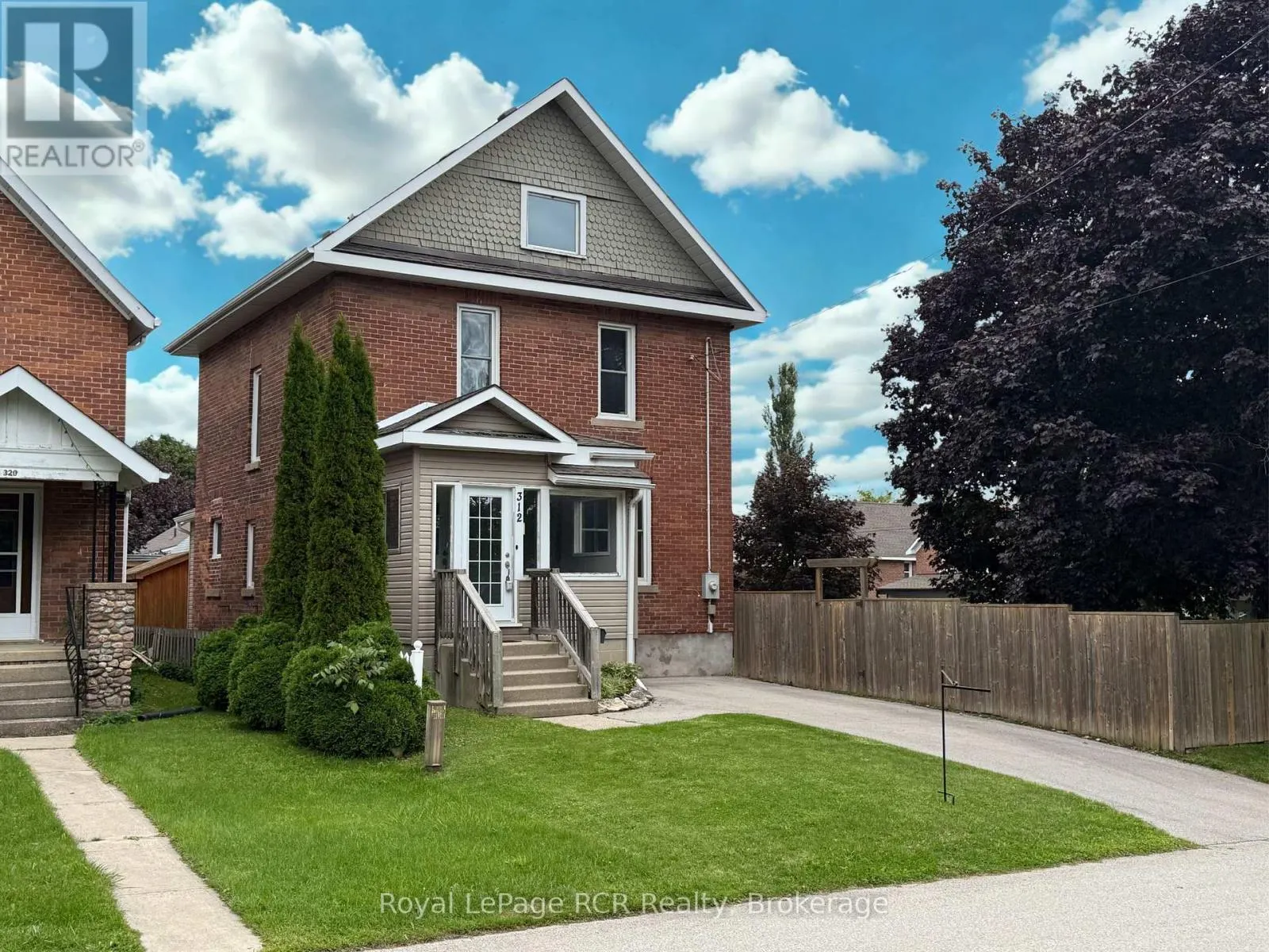 312 18TH STREET W