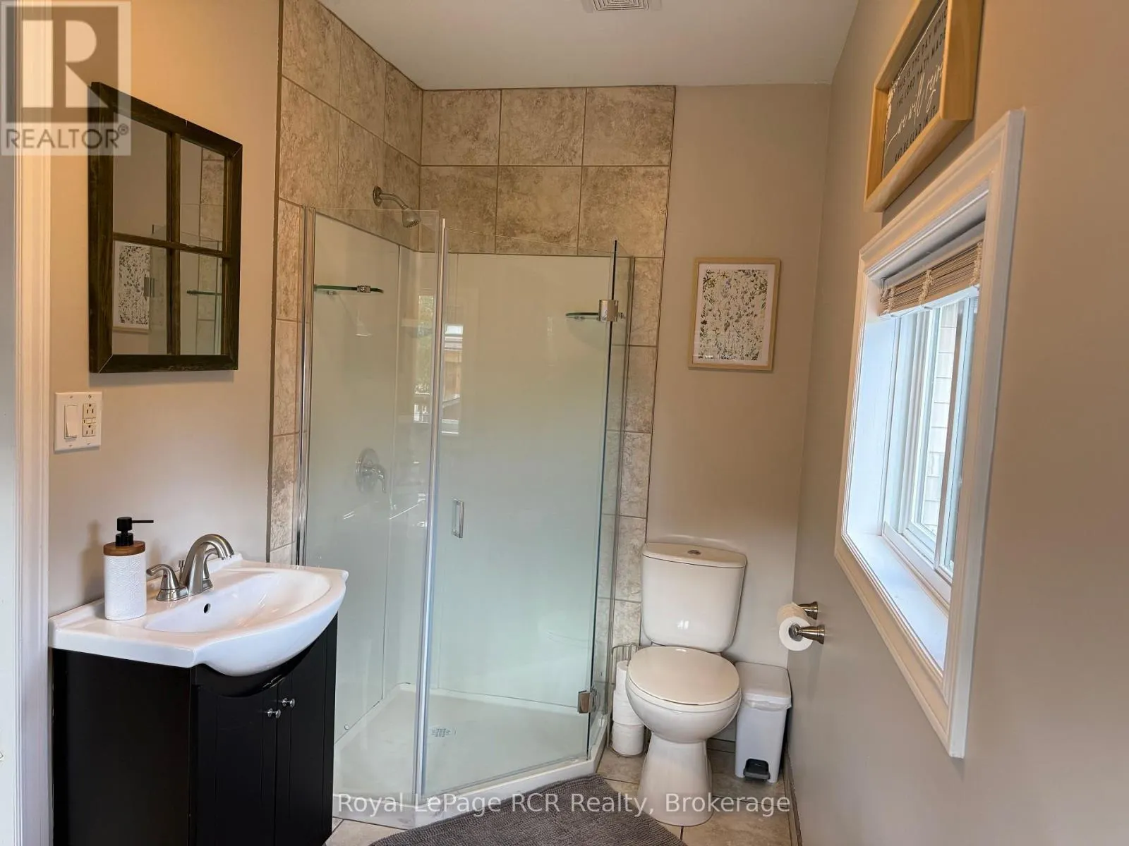 312 18TH STREET W