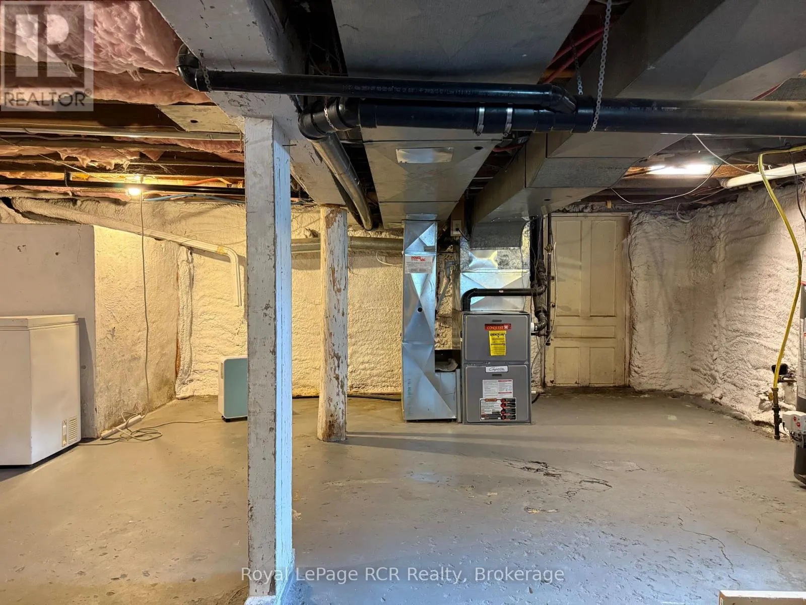 312 18TH STREET W