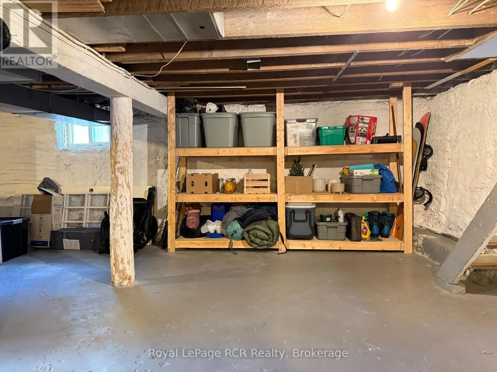 312 18TH STREET W