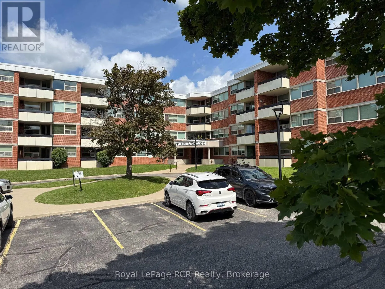 410 - 860 9TH STREET E, #410
