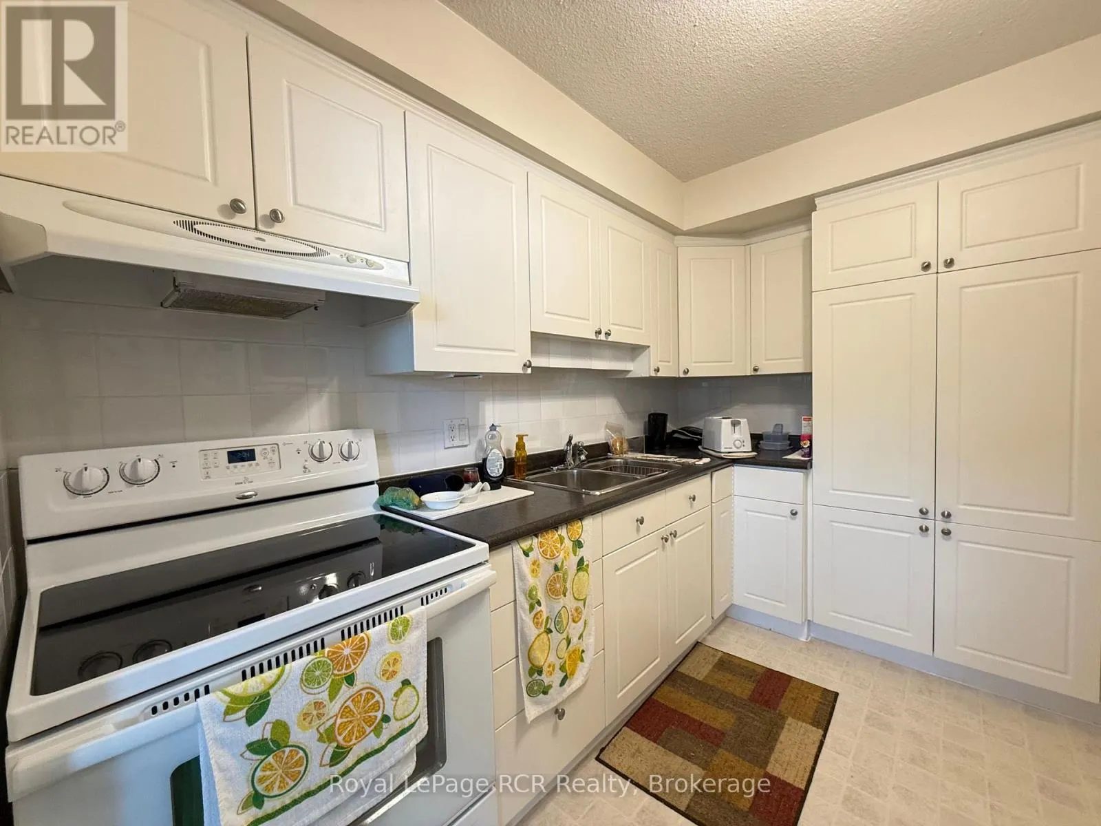 410 - 860 9TH STREET E, #410