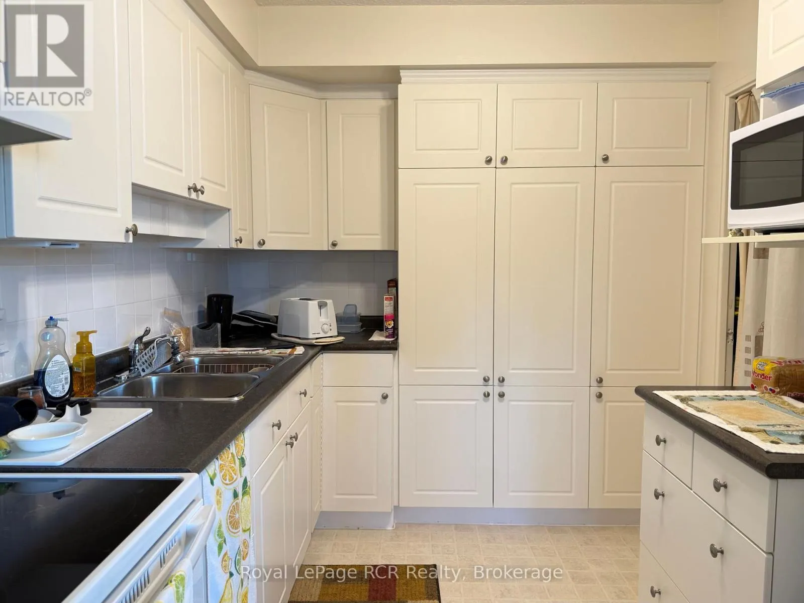 410 - 860 9TH STREET E, #410