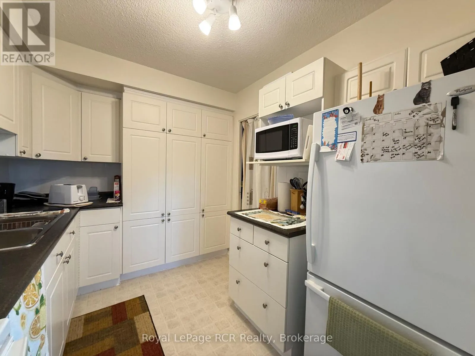 410 - 860 9TH STREET E, #410