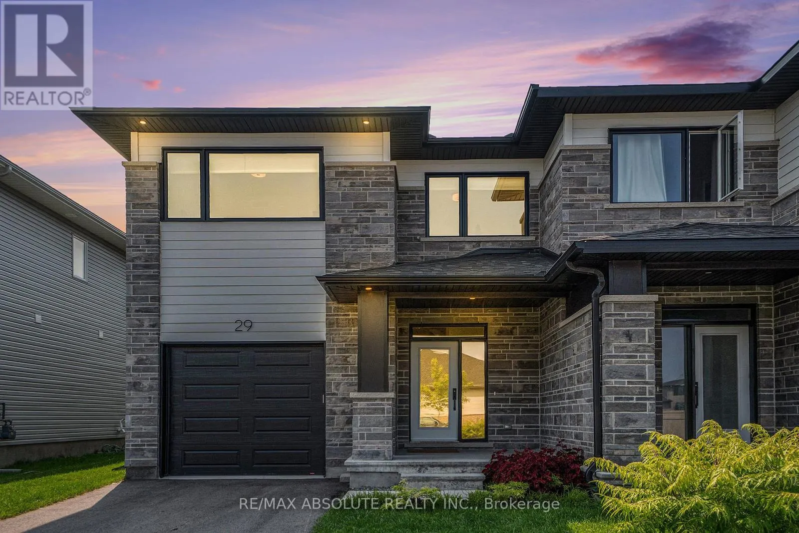29 MAC BEATTIE DRIVE