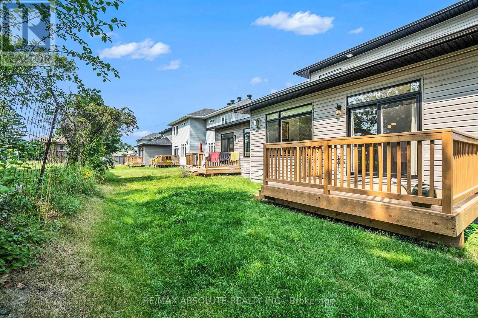 29 MAC BEATTIE DRIVE