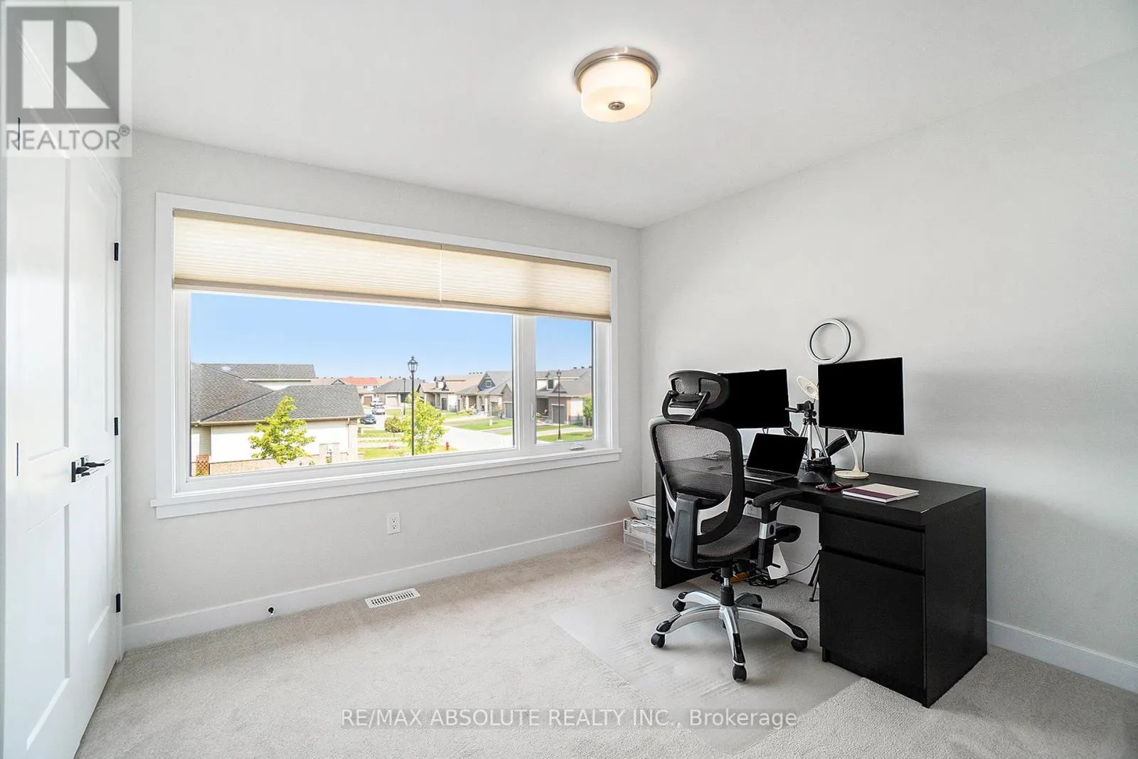 29 MAC BEATTIE DRIVE