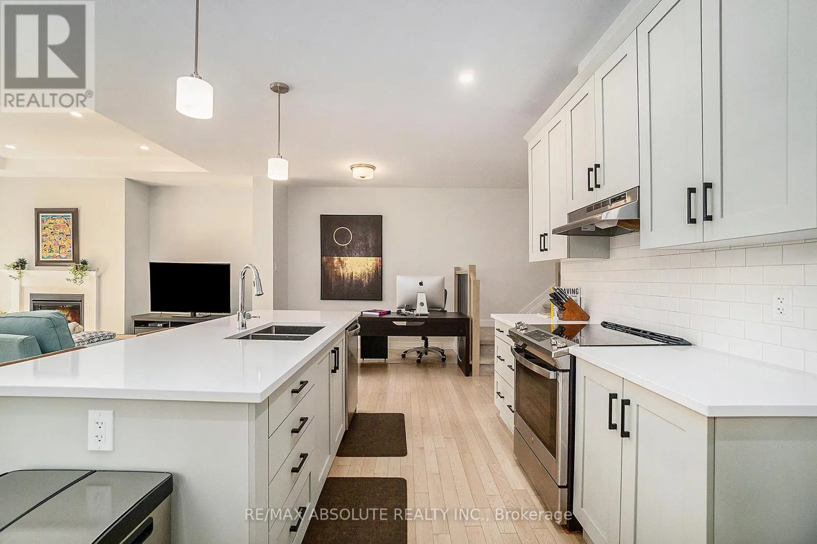 29 MAC BEATTIE DRIVE