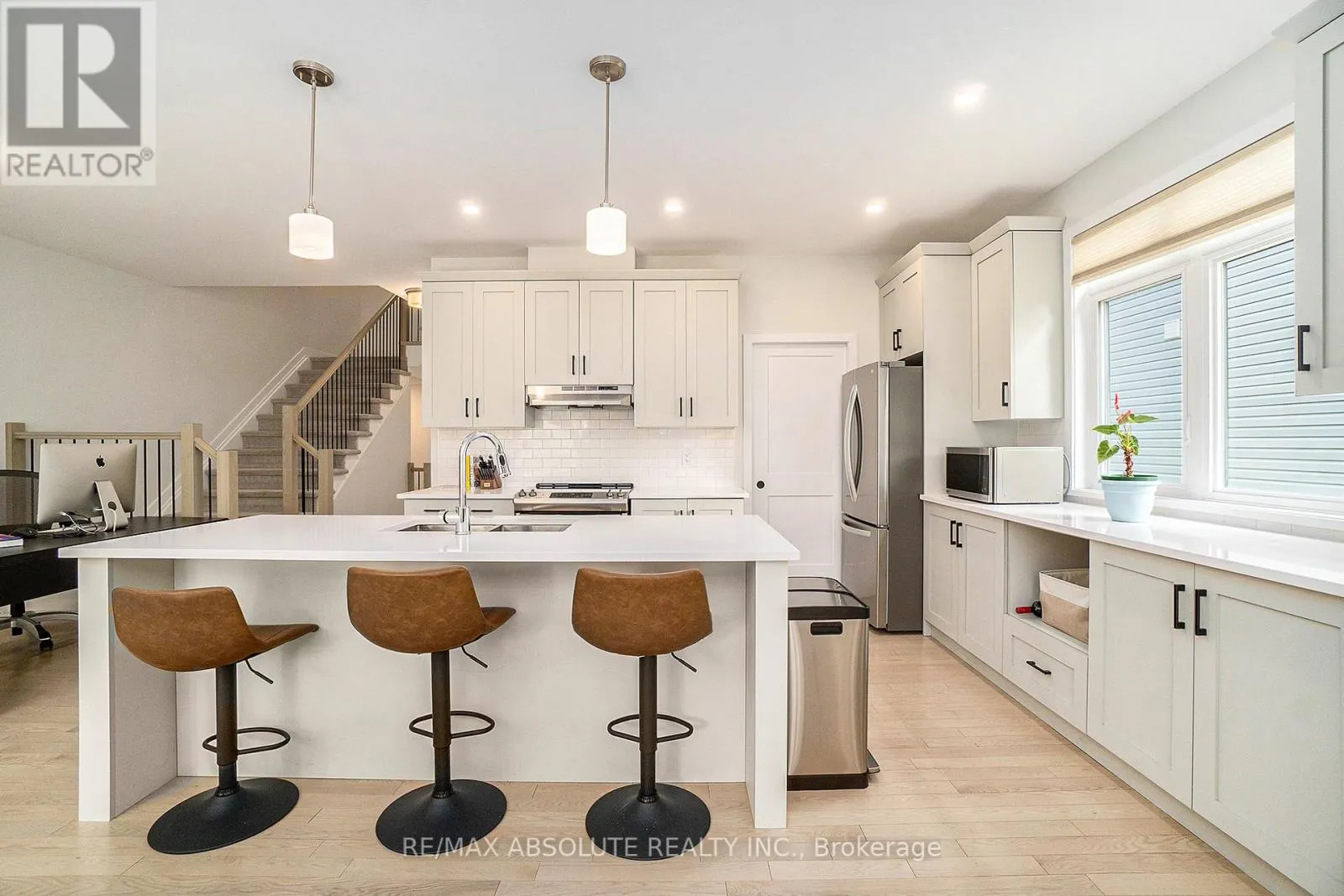 29 MAC BEATTIE DRIVE