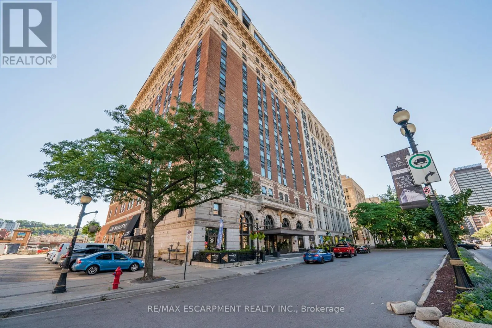 705 - 112 KING STREET E