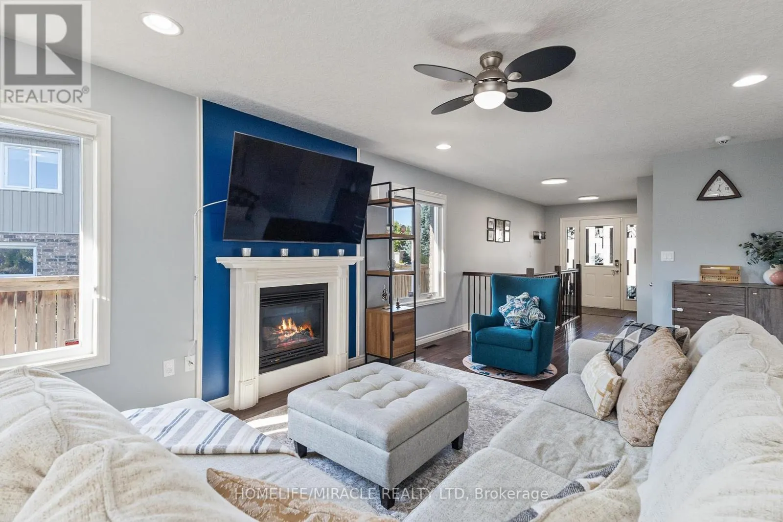 2 - 70 TANOAK DRIVE