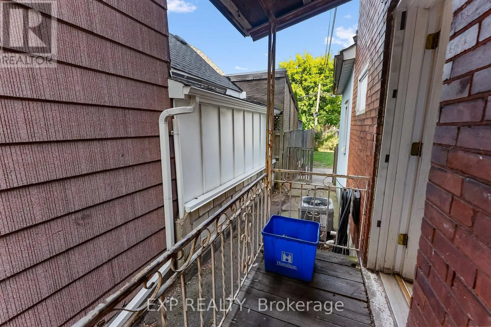 200 KENSINGTON AVENUE N