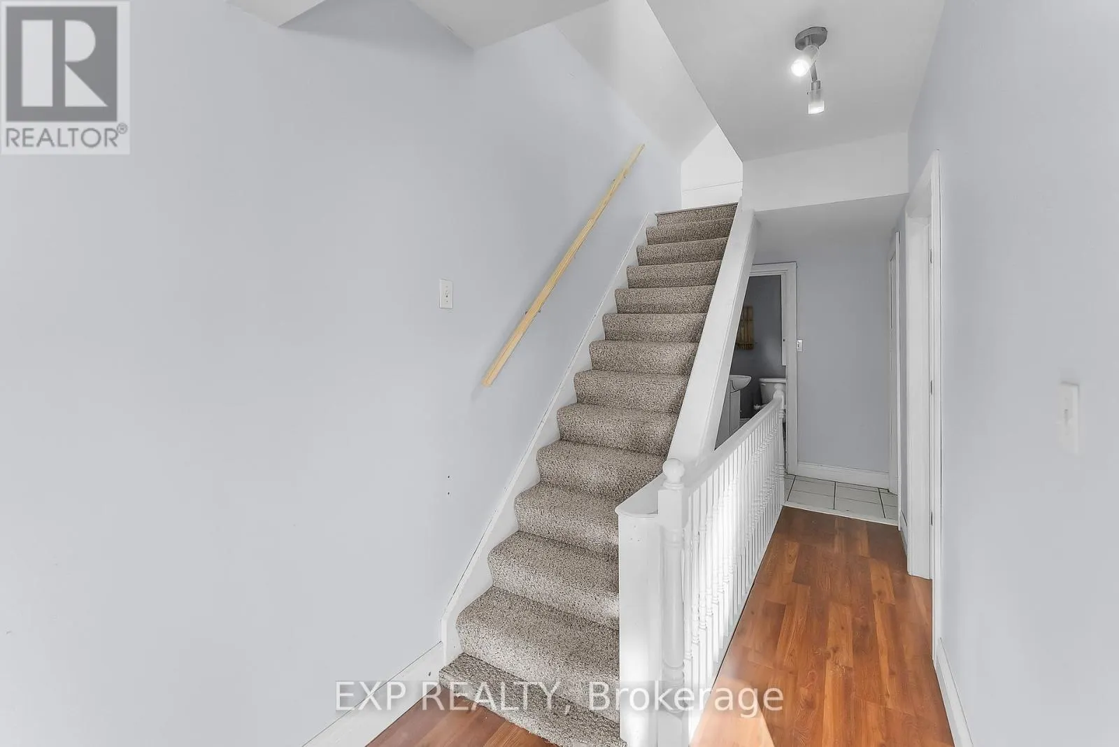 200 KENSINGTON AVENUE N