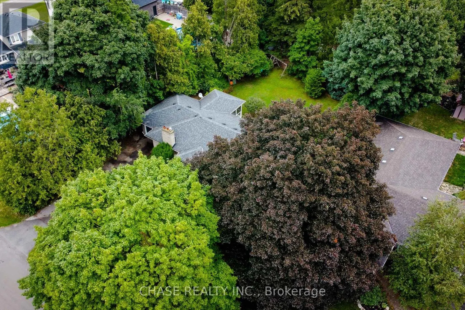 371 ROBINA ROAD