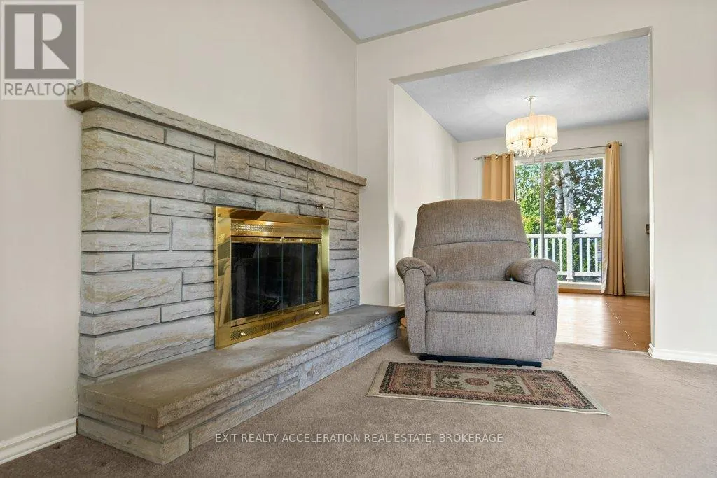 28 SUNSET CRESCENT