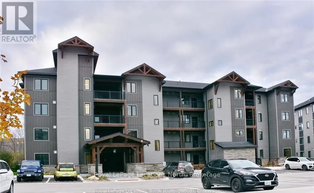 302 - 18 BECKWITH LANE, #302