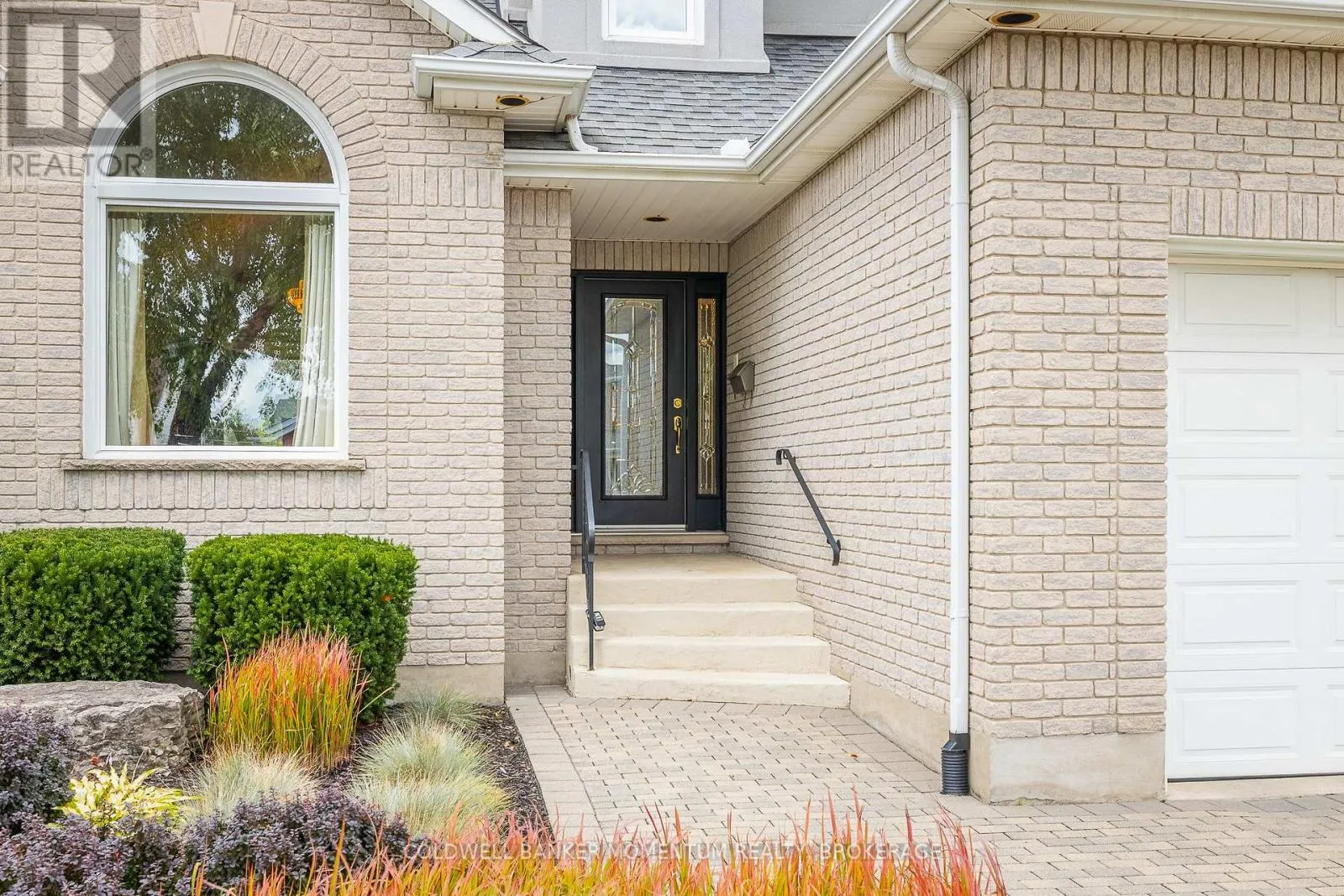 13 WILLOW COURT