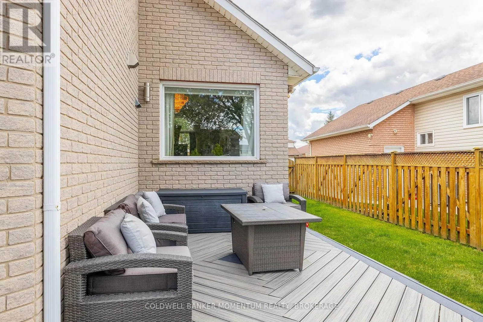 13 WILLOW COURT