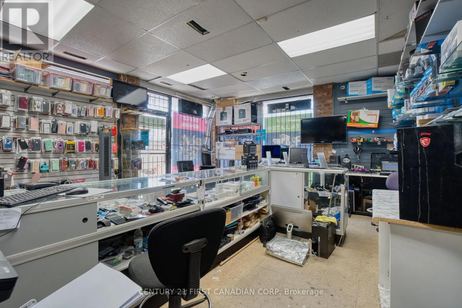 UNIT 4 & 7 - 89 WHARNCLIFFE ROAD N, #Unit 4 & 7