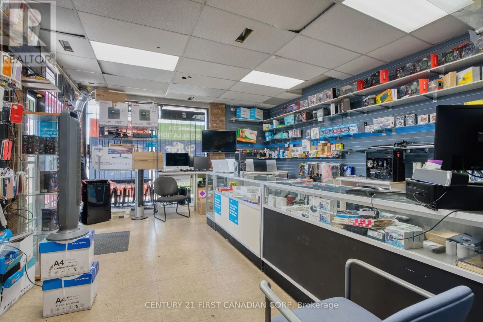 UNIT 4 & 7 - 89 WHARNCLIFFE ROAD N, #Unit 4 & 7