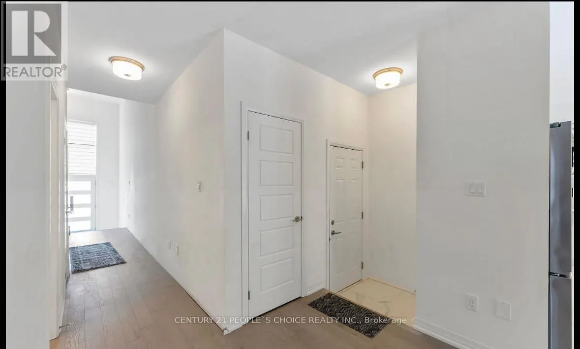 61 GEORGE BRIER DR DRIVE E