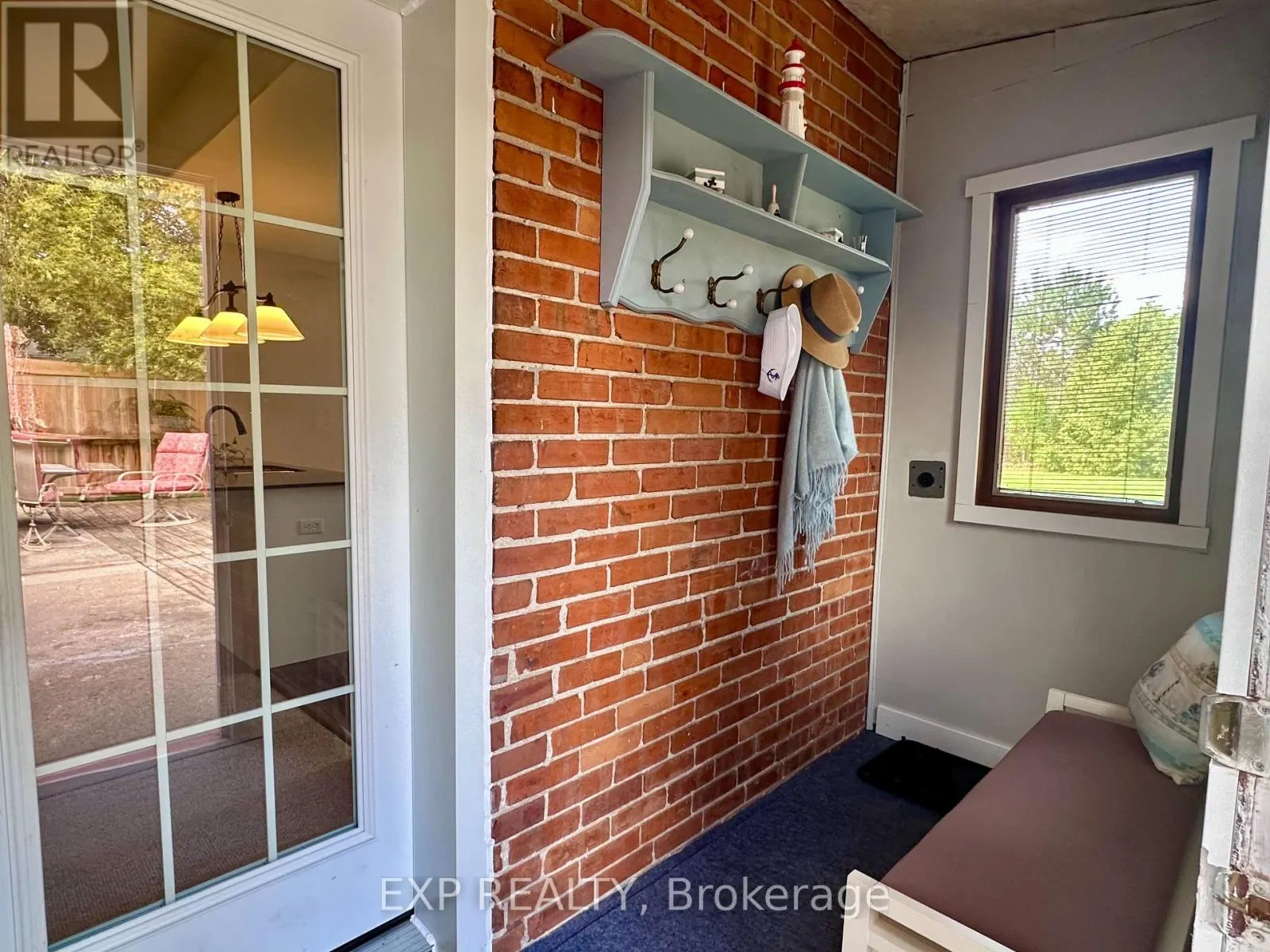 76 SARAH STREET