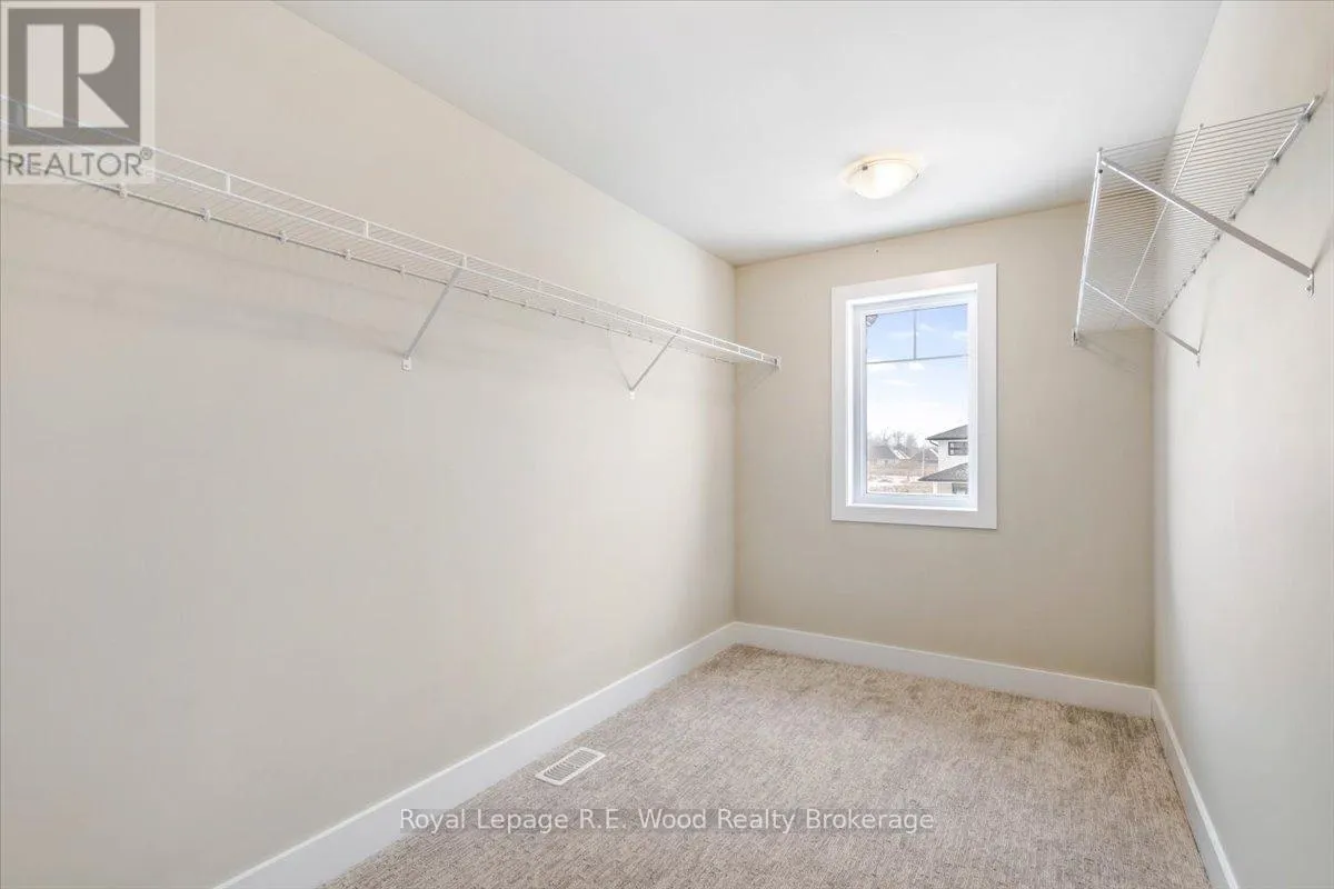 61 SUNVIEW DRIVE