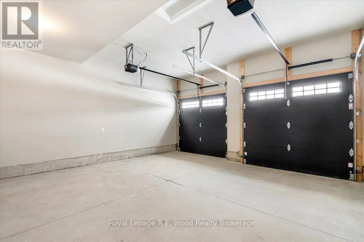 61 SUNVIEW DRIVE