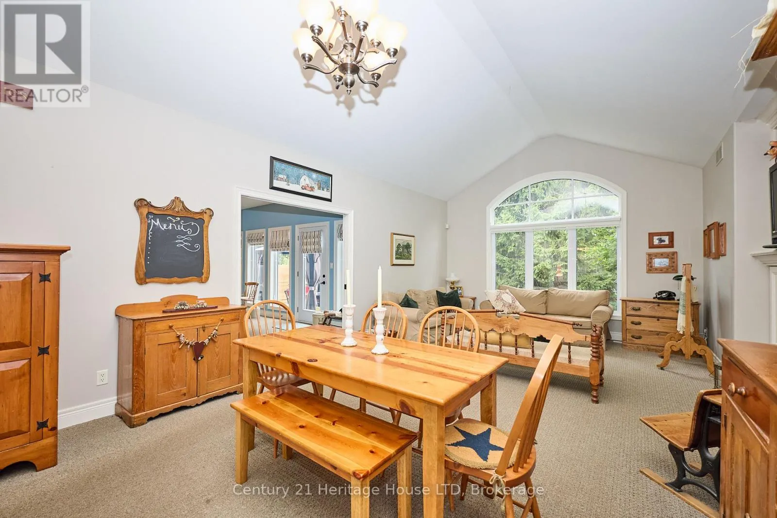 32 SUNRISE COURT
